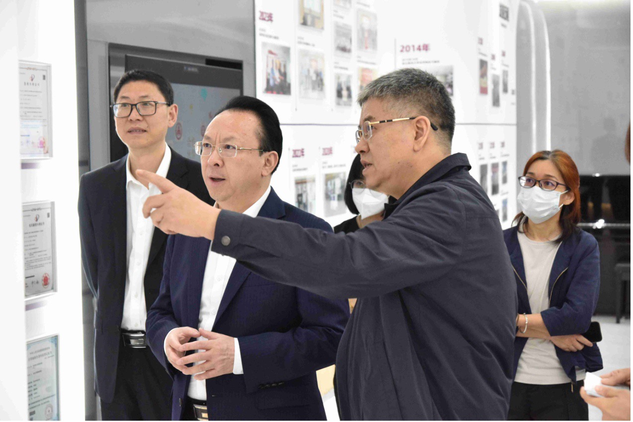 图片 1_12213图片 1